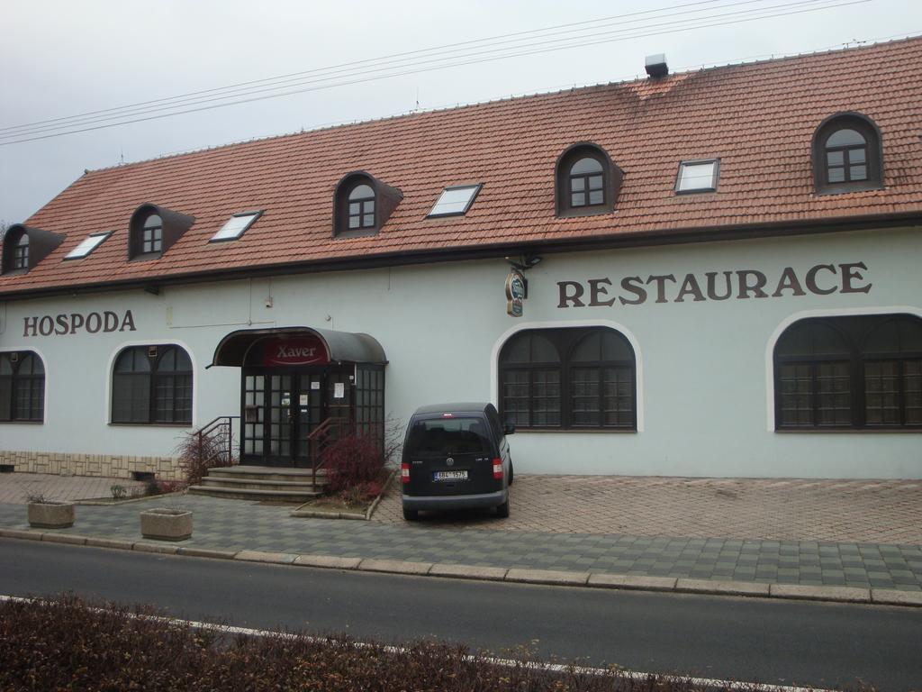 Blučina Penzion Xaver מראה חיצוני תמונה